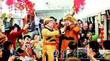 冰雪列车:串联“冷资源”点亮“热经济” 冰雪列车:串联“冷资源”点亮“热经济”