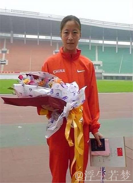 中国最孤独奥运冠军：一人跑过终点夺得金牌，却发现教练组已经离开